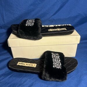 Anne Klein- Eloise, black, 8.5 women QS